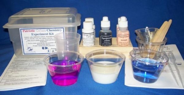 Patriotic Colors Chemistry Experiment Kit - Classroom Size