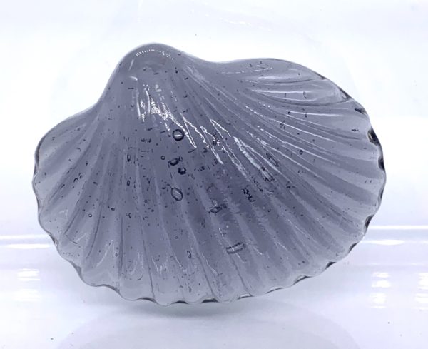 Single Lilac Glass Crystal Seashell by Vacor for Mega Marbles Style C Clear Gem Decorative Shape